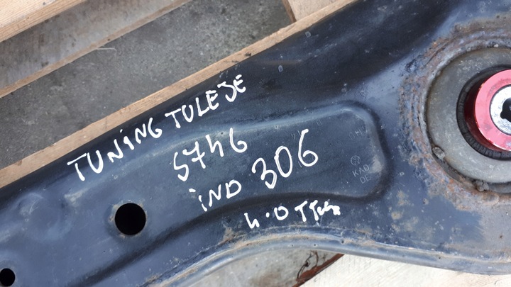 фото №8, S7 4g a7 підвішування зад quattro підрамник s6 c7 4g a6 тюнінг втулка