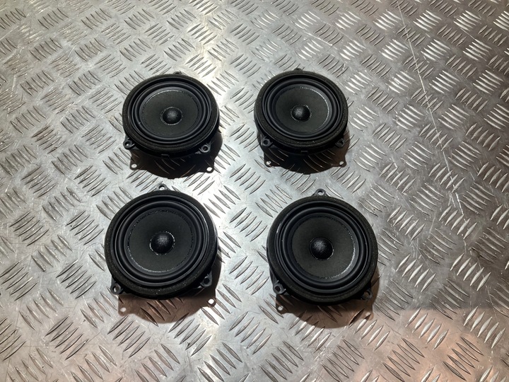 фото №1, Динамик дверь bmw 1 f40 8715685