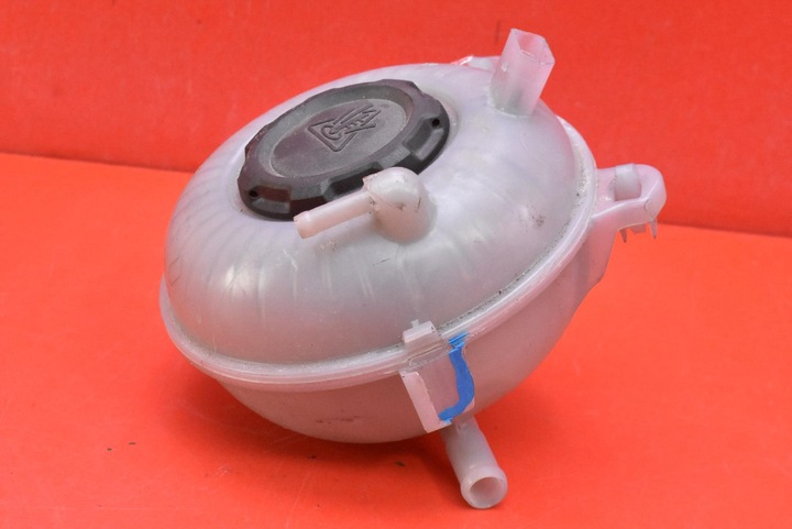 фото №4, Бачок розширювальний 5q0121407aa skoda octavia 3 iii rs 2.0 tdi 184 km