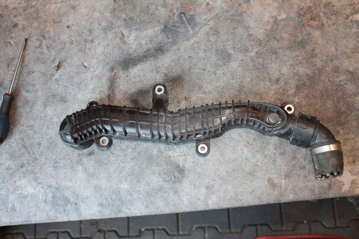 фото №1, Труба інтеркулер mercedes a0089975189