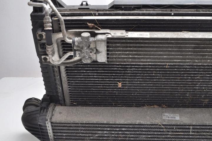 фото №13, Mercedes клас b w245 радіатор комплект a1695003004 a1695000200 a1695000000