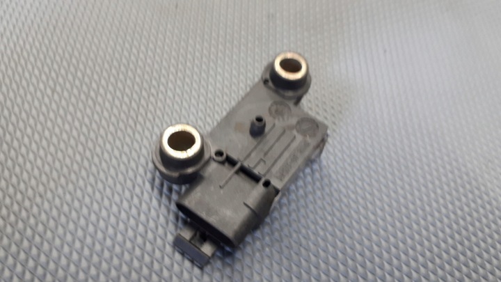 фото №9, 30613044a датчик ударний volvo s40 2003