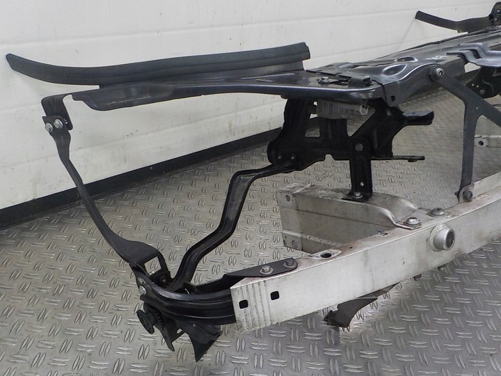 фото №8, Mercedes w207 купе 09- pas перед радиатор балка