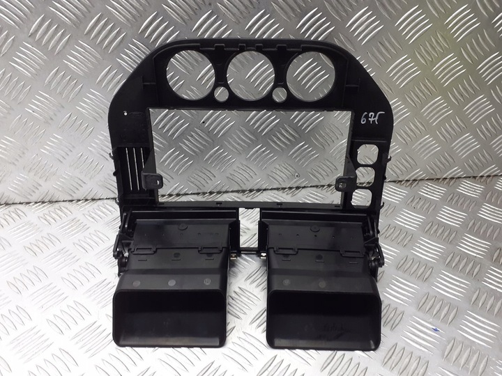 фото №3, Решётка средняя воздуховод рамка радио ford c-max