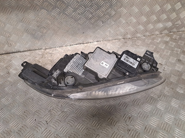 фото №7, Ford c-max рестайлинг 16 r лампа левая перед ксенон f1cb-13d153-af