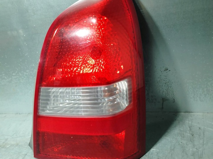 фото №7, Фара задняя правая nissan primera p12 89025237 sedan
