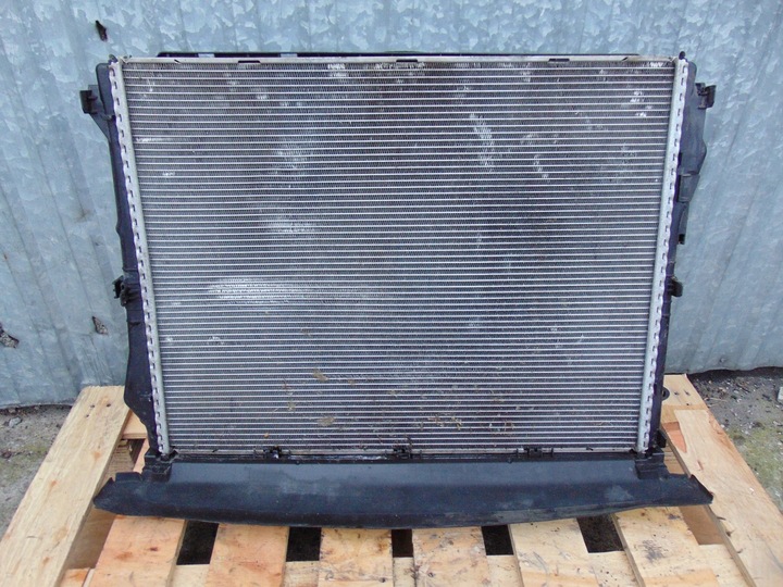 фото №7, Радиаторов воды вентилятор mercedes w213