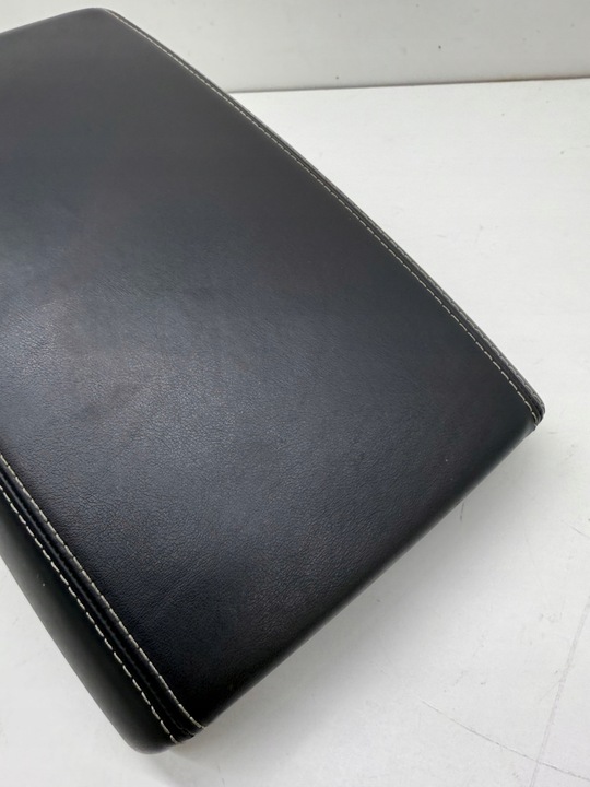 фото №6, Audi a6 s6 s7 c7 s-line подлокотник ze бардачком туннеля среднего чёрный!