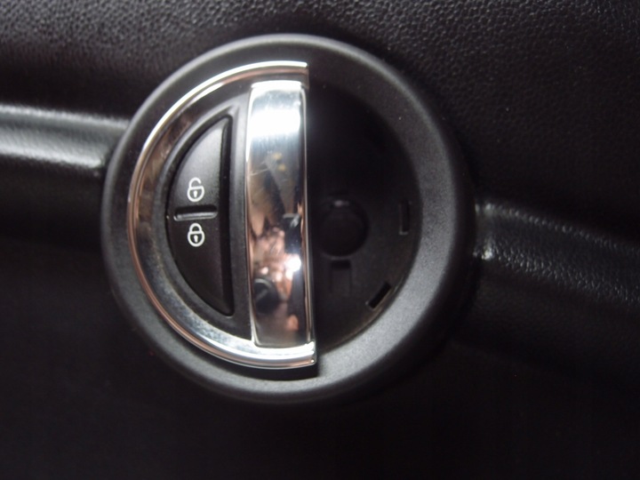 фото №6, Оббивка боковина двері лівий перед mini cooper f56