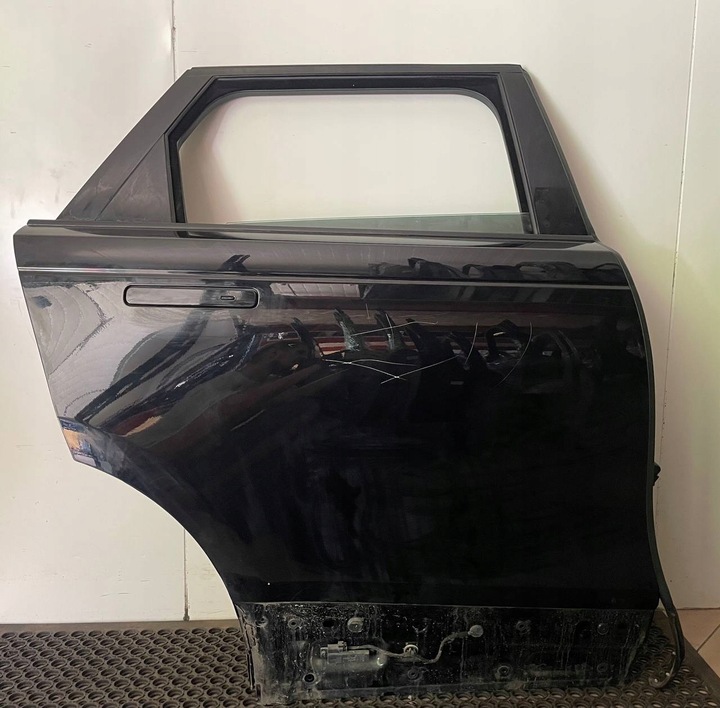 фото №1, Дверь правые зад range rover velar l560 1at jlrc921 narvik чёрный