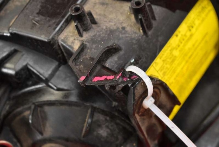 фото №10, Фара лівий лампа перед eu p8924 mitsubishi outlander 2 ii 09-13