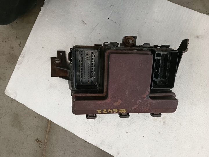 фото №7, Ford fusion mk5 us нижня коробка запобіжників