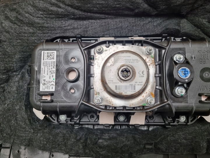 фото №11, Bmw x1 u11 панель консоль оригинал подушка безопасности подушка водитель пассажир