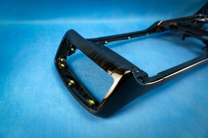 фото №8, Туннель средний led audi a8 s8 4h1863240l gh2