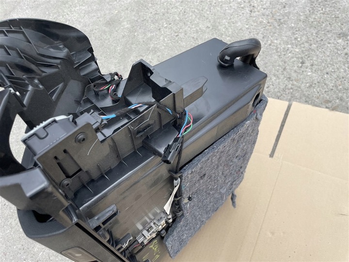 фото №7, Бардачок w панель пассажира электрический renault scenic iv 4 16-22r 19r
