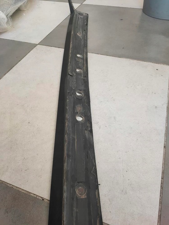 фото №10, Спойлер кришки зад mercedes 107 вживаний