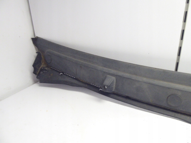 фото №8, Trafic ii vivaro панель під лобовим склом перед 8200020540