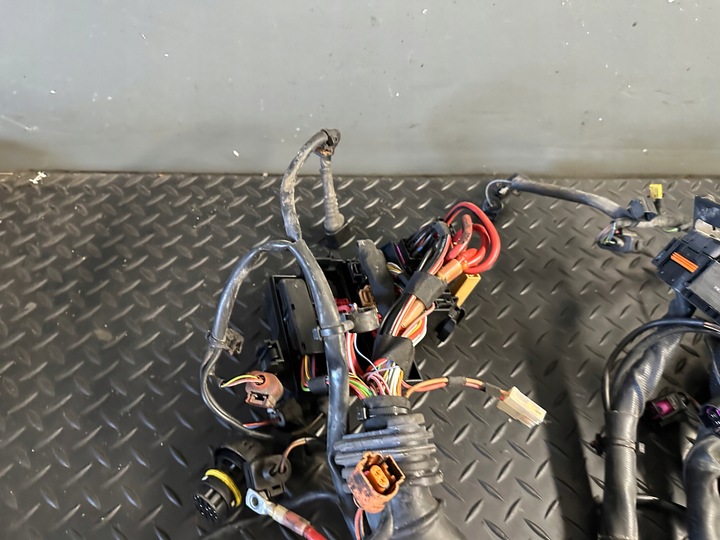 фото №13, Джгут двигуна audi a8 d4 4.2 tdi cds eu 4h1971713bq