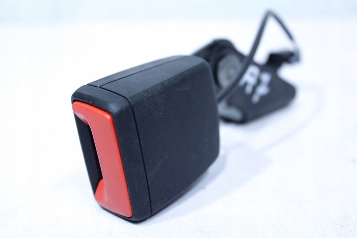 фото №1, Audi a7 4k застёжка застёжка ремня безопасности зад задняя правая 4k8857740al