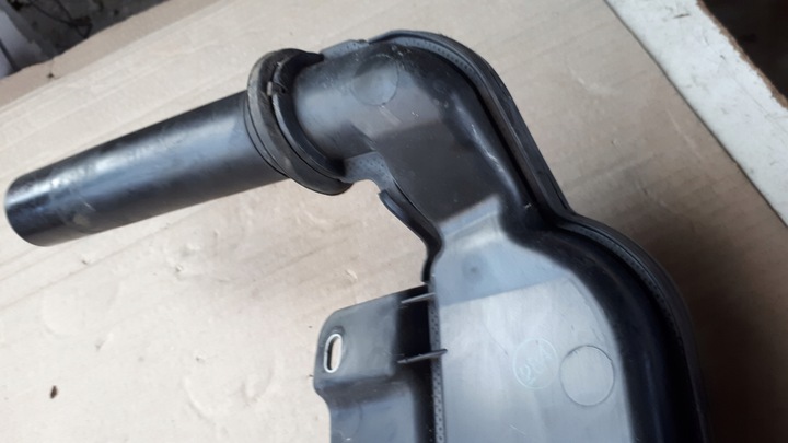 фото №5, Sq5 8r q5 заливная горловина бачка омывателя 8r0955452a