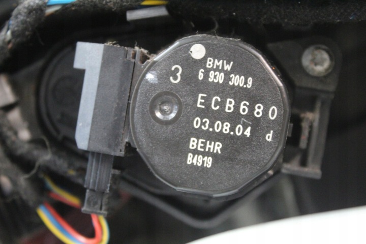 фото №11, Обігрівач bmw e63 e64 691776 європа