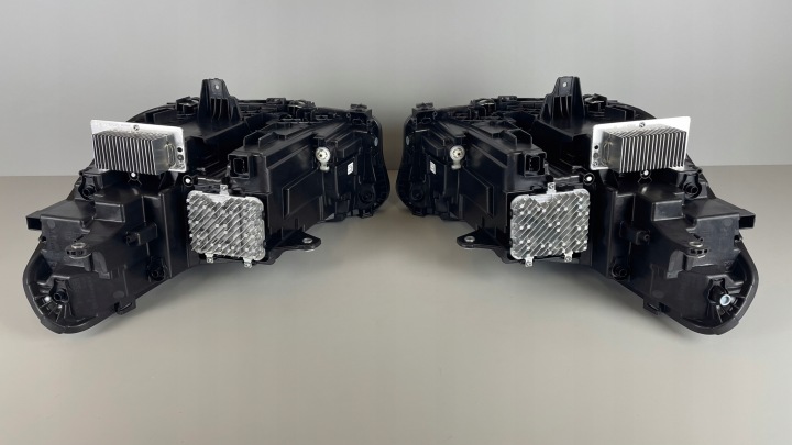 фото №6, Лампи ліва права bmw x1 u11 повний led нове usa