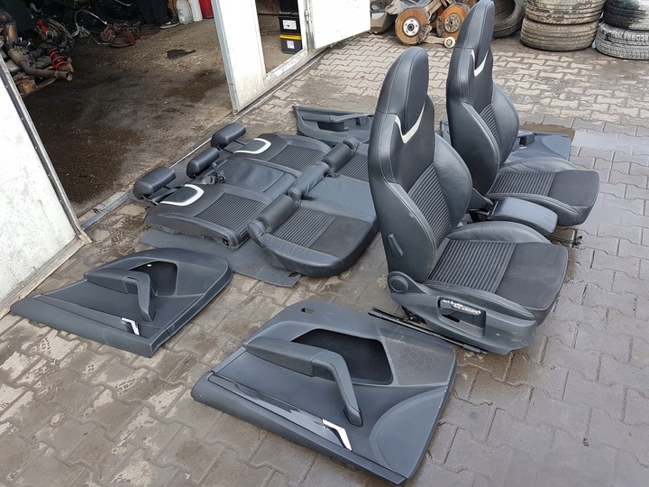 фото №11, Skoda octavia 3 iii vrs hb сидіння диван обшивки