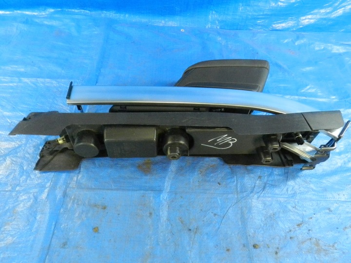 фото №8, Запчастини | meriva b підлокітник бардачок тунель середній led 13260358