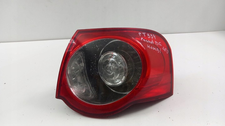 фото №1, Vw passat b6 универсал лампа зад правая led