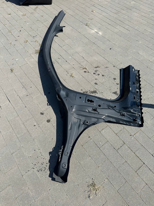 фото №1, Bmw 2 f40 стойка порог