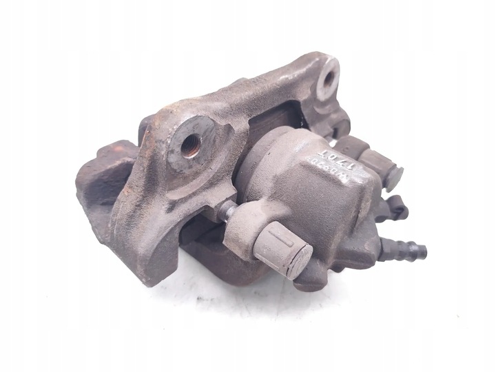 фото №11, Bmw 2 серія супорт гальмівний переднє 220d дизель 140kw 190 hp w09209