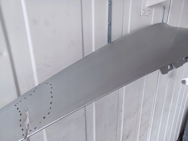 фото №8, Крыло левый lamborghini huracan 4t0 нет треснутый