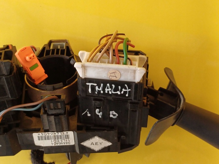 фото №6, Рулевой/подрулевой переключатель комбинированный renault thalia 8200142395 nr8