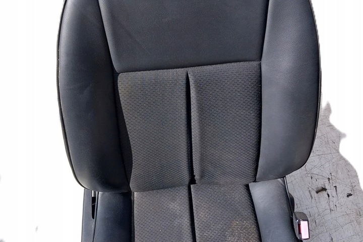 фото №8, Салон peugeot 607 9d, 9u 8845nk 2.7l дизель 150kw 2006