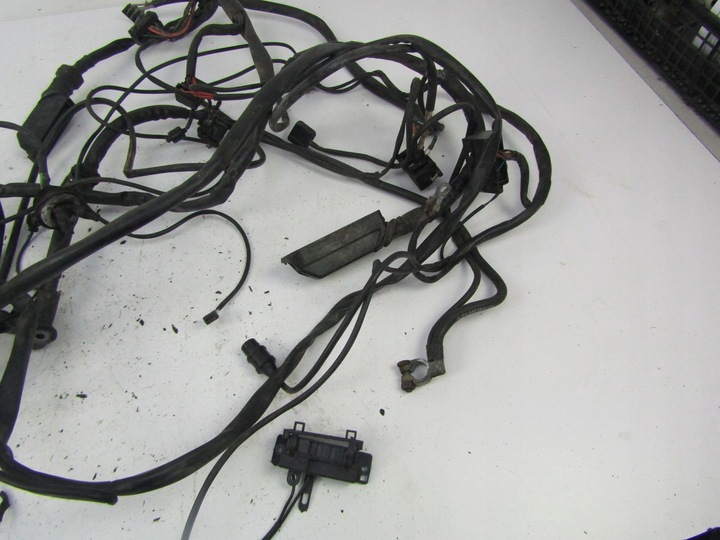 фото №7, Mercedes w201 установка жгут контроллера 2,3e 132km m102985 5b mt