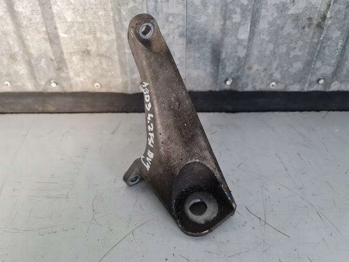 фото №1, Лапи коробки audi a8 d3 4.2 fsi bvj 4e0399114at