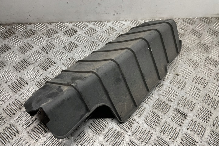 фото №7, Другие защитные накладки шасси audi a4 8w2, b9 8w0505416d 2.0l дизель 110kw 2015