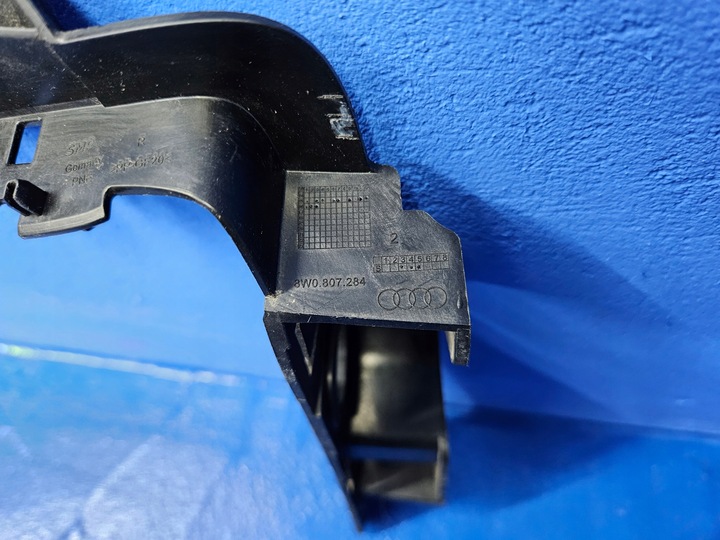 фото №8, Audi a4 b9 ползун крепление бампера правые перед передней 8w0807284 oem