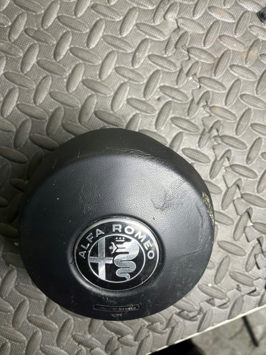 фото №5, Alfa romeo giulia повітряна подушка подушка  кермо 01561246940