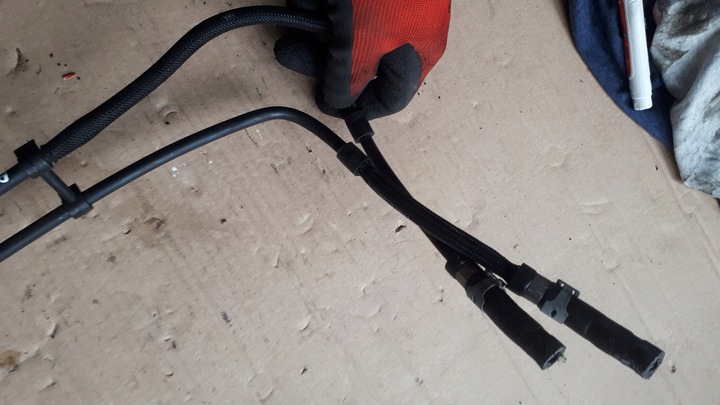 фото №8, A4 b9 8w шланг инжектора abblue 2.0 tdi a5 8w