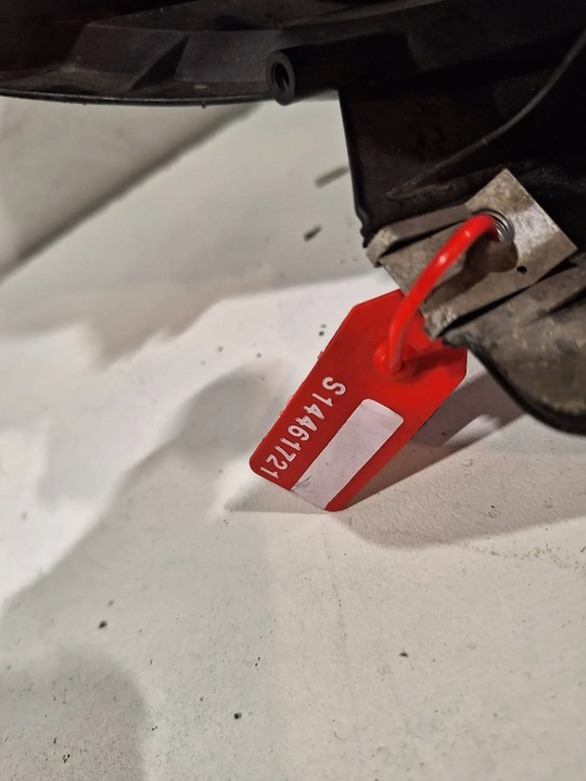 фото №15, Лампа перед левая 260609857r renault kadjar led