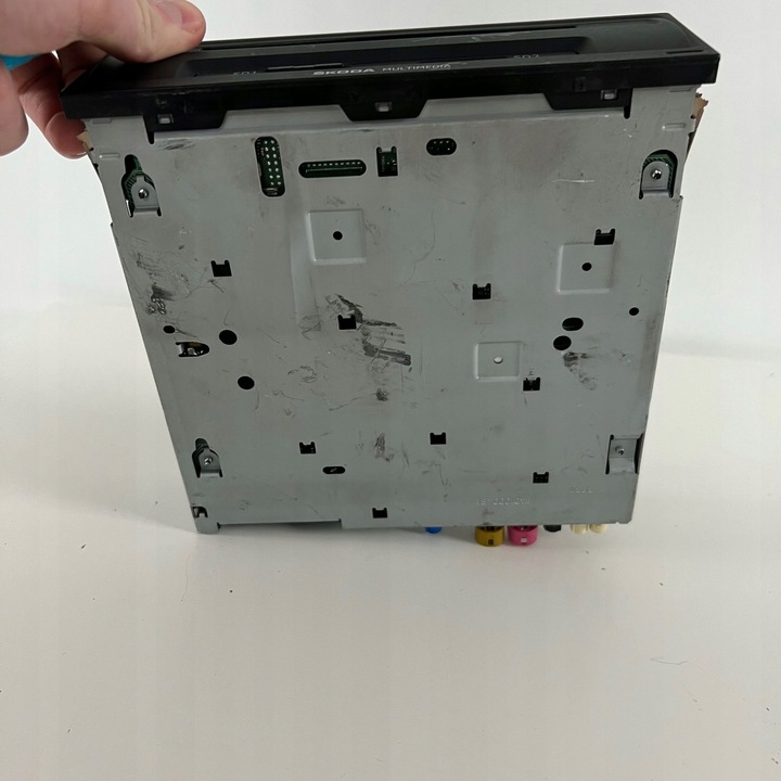 фото №8, Считыватель sd cd навигация skoda octavia iii 3 5e0035874a