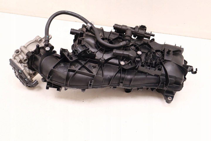 фото №6, Bmw 3 g20/21 330e коллектор всасывающий дроссельная заслонка 8647975, 10543512