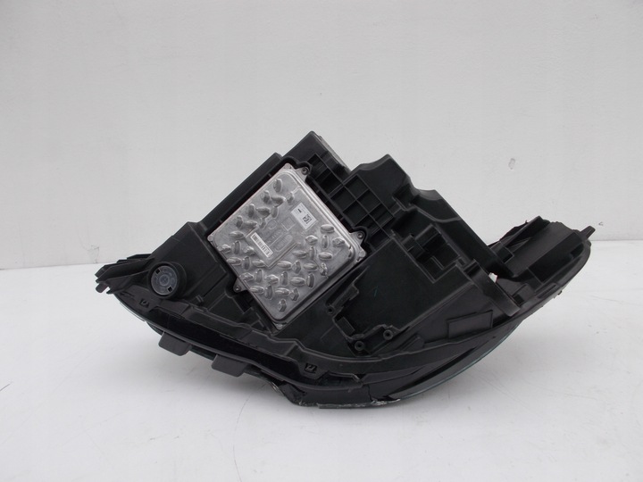 фото №10, Лампа фара перед передняя правая opel corsa f 2019- полный led ilux