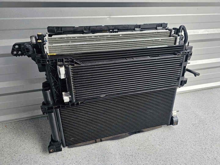 фото №7, Maserati grecale перед комплектный капот бампер полный led крыло цвет