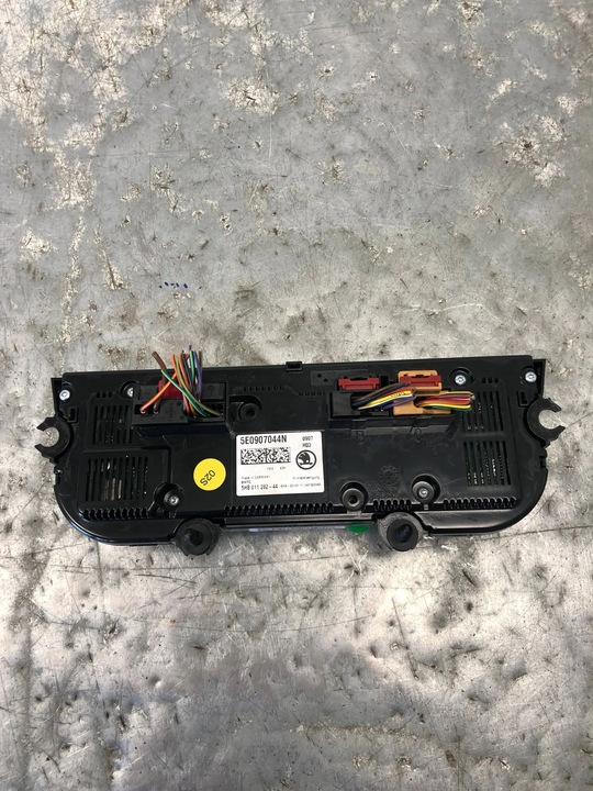 фото №6, Панель кондиционера skoda octavia iii vrs универсал 5e0907044n