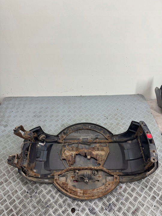 фото №9, Защита колёса запасного каркас крышки зад mitsubishi pajero iv 4