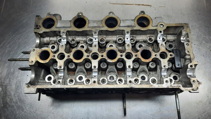фото №11, Головка двигуна 9641752610 v45 volvo ford citroen peugeot 2.0 hdi 16v