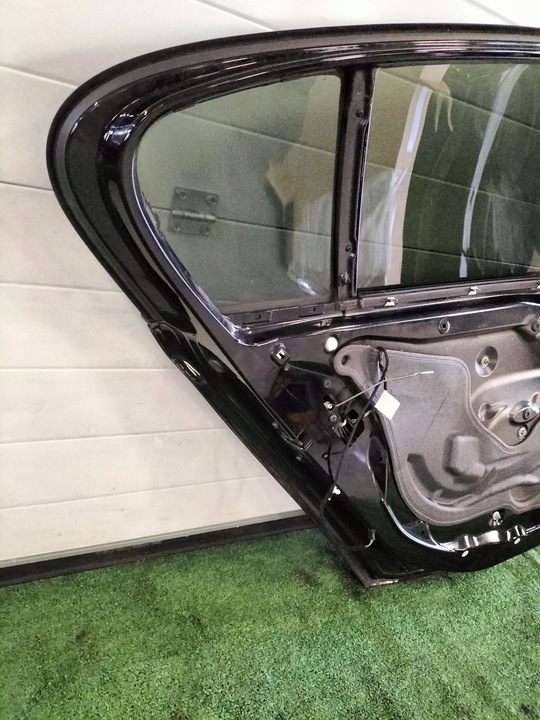 фото №10, Двері лівий зад bmw f20 668 schwarz 2