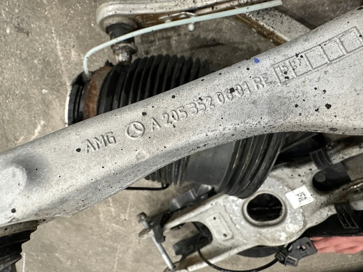 фото №8, Mercedes e-klasa w213 e63 amg s подвешивание правые задние рычаг поворотный кулак